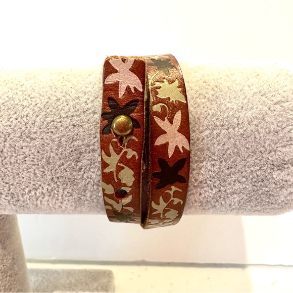 Leather Double Wrap Bracelet- Brown leather w/ multicolor print stamped- genuine - Picture 2 of 9